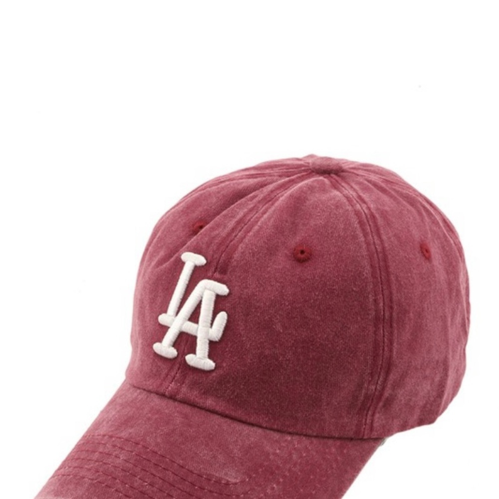 LA hat - Picture 2 of 3